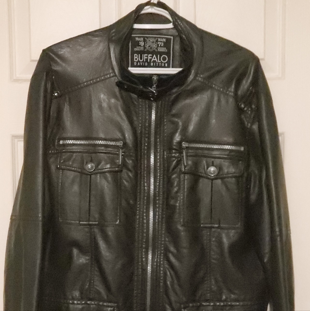 Casual black jacket